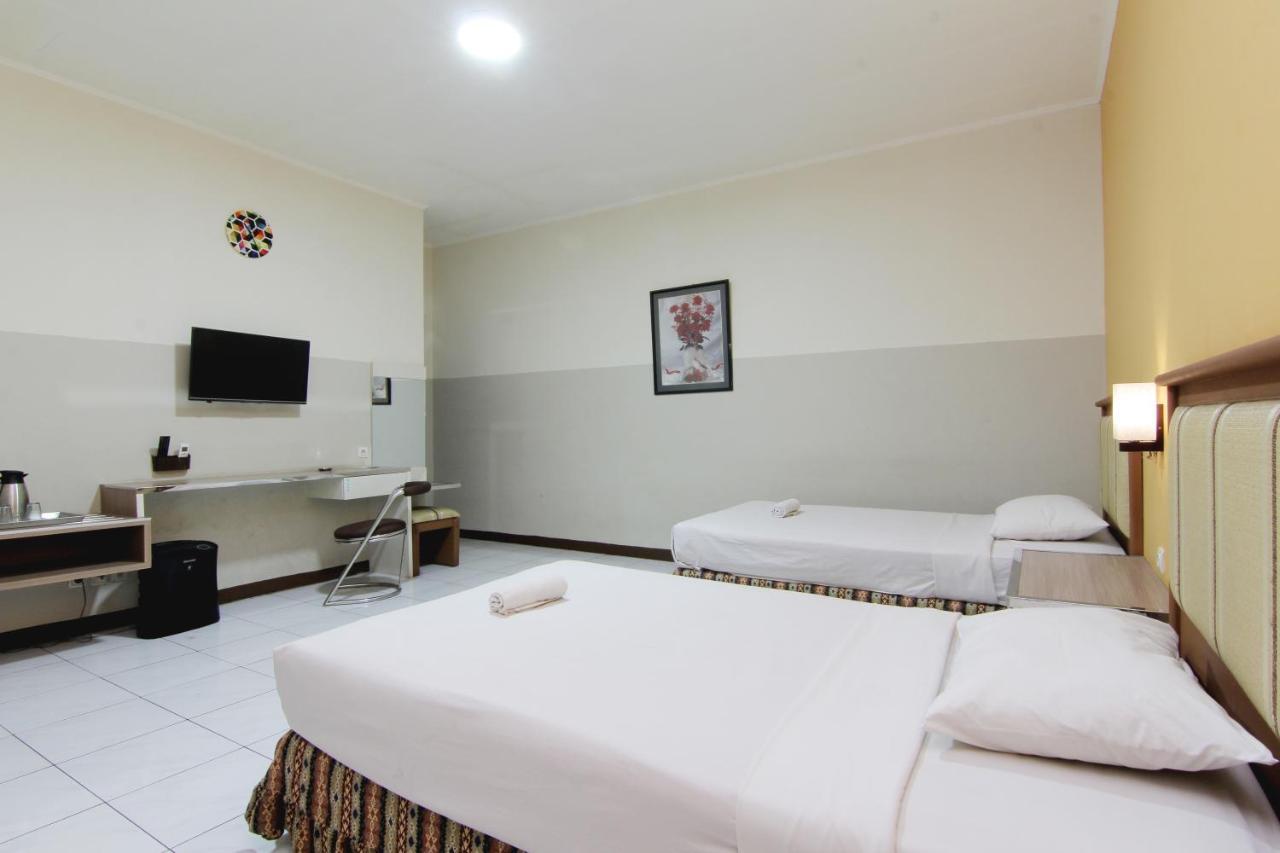 Hotel Palem Bandung Exterior foto